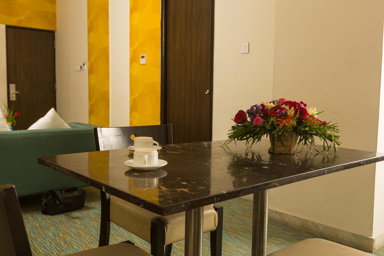 Hotel Siesta Star T. Nagar Chennai Exterior foto
