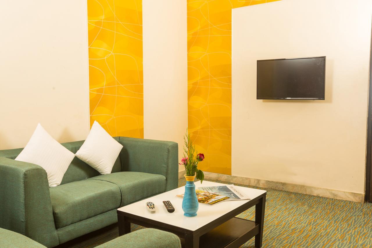 Hotel Siesta Star T. Nagar Chennai Exterior foto