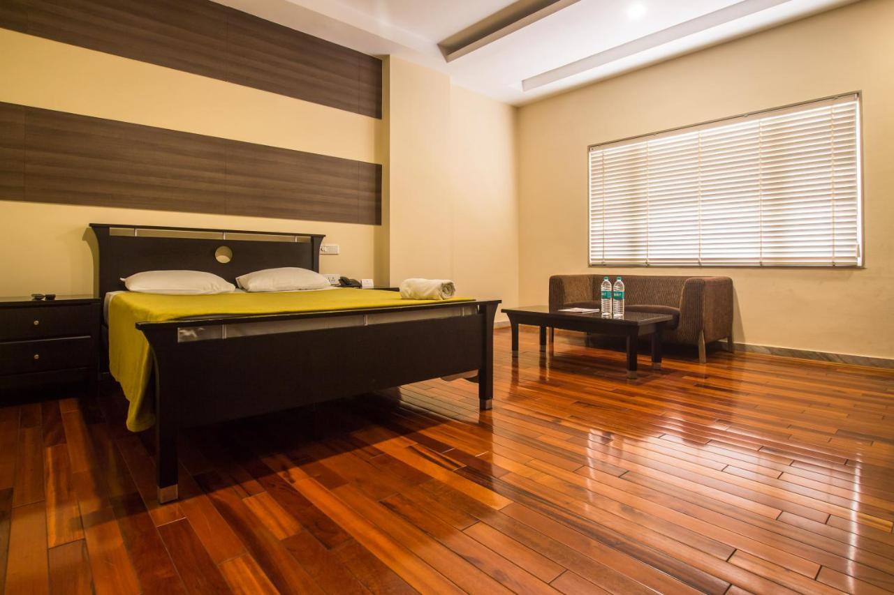 Hotel Siesta Star T. Nagar Chennai Exterior foto